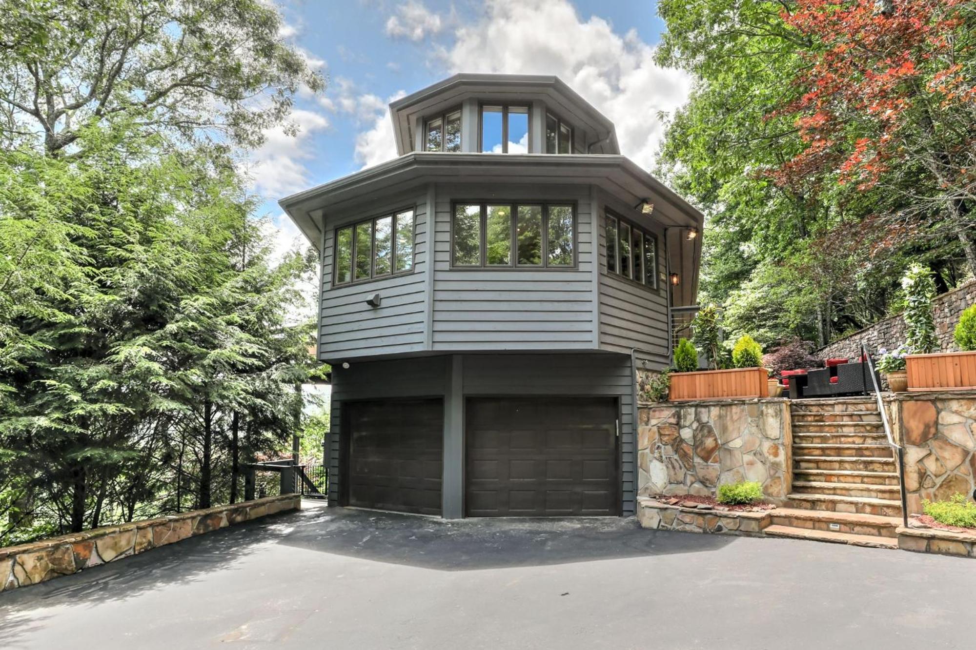 Falken Haus - Relax In Seclusion With Panoramic Lake Views Jasper Extérieur photo